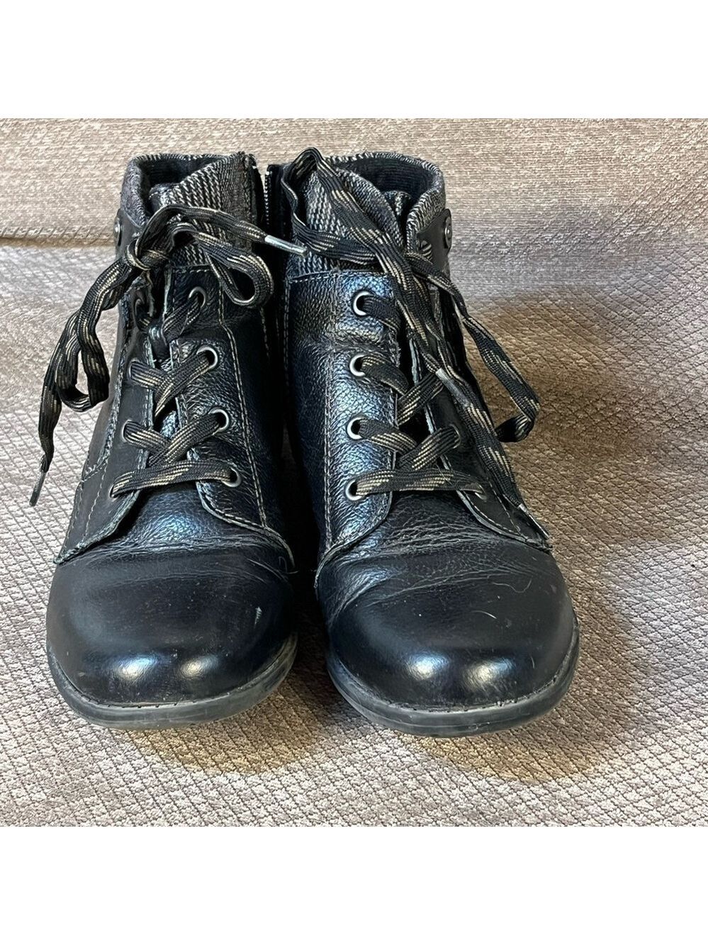 New Earth Origins ankle booties size 7.5 navigate nesta EUC